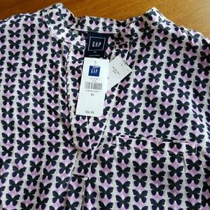 GAP Tops - GAP Maternity Mandarin collar butterfly blouse GAP Tops - GAP Maternity Mandarin collar butterfly blouse